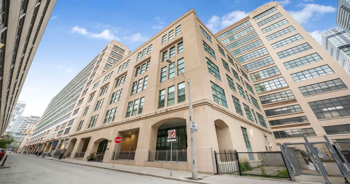 135 Dalhousie Street Toronto