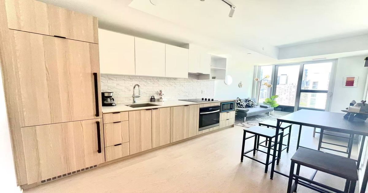 252 Church Street Toronto