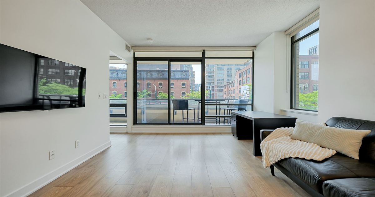 438 King Street W Toronto