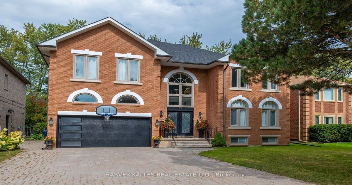 42 Grangemill Crescent Toronto