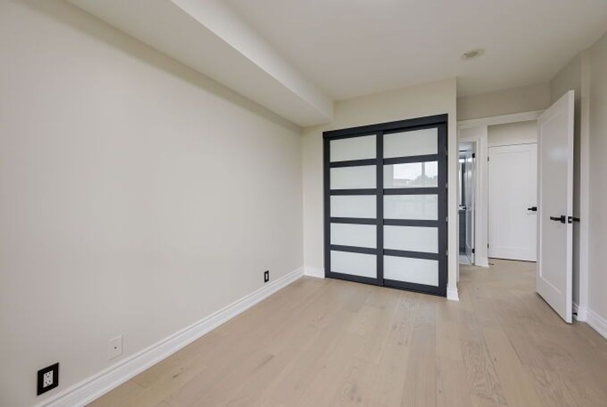 img-gallery
