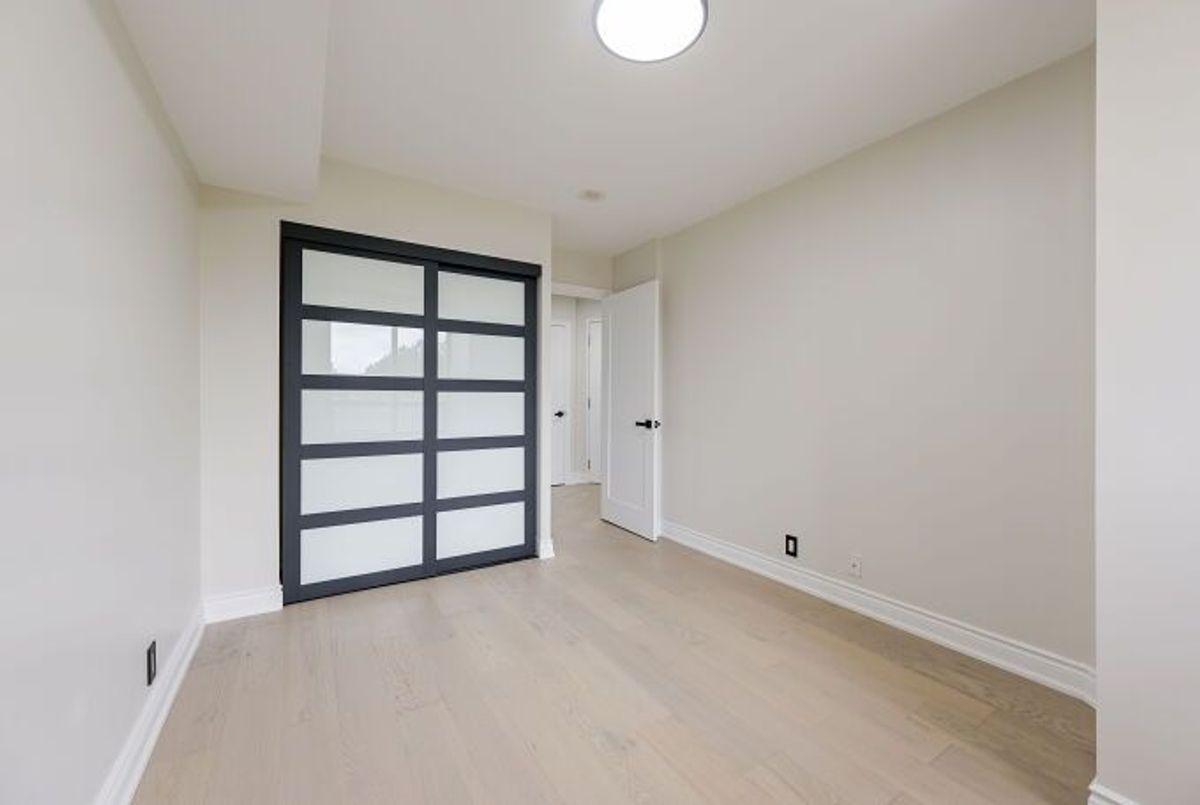 img-gallery