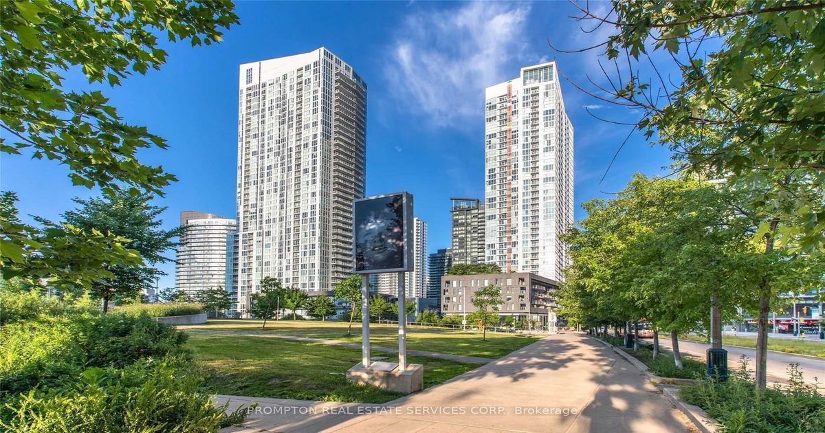 70 Queens Wharf Road Toronto