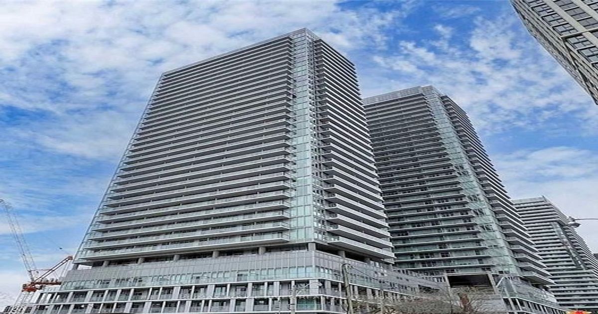 99 Broadway Avenue Toronto