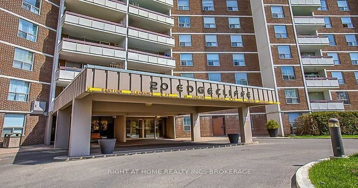 20 Edgecliff Golfway Toronto