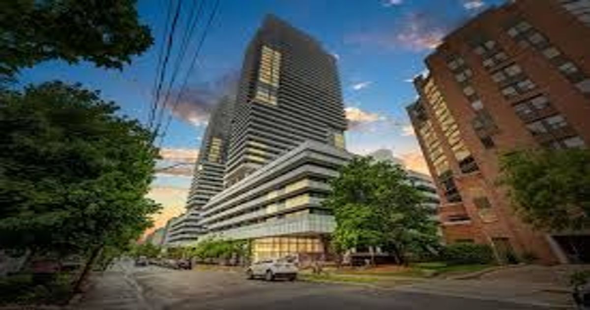 161 Roehampton Avenue Toronto