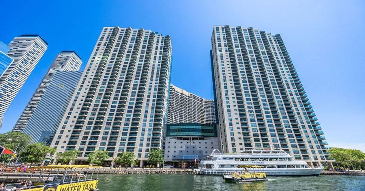 77 Harbour Square Toronto