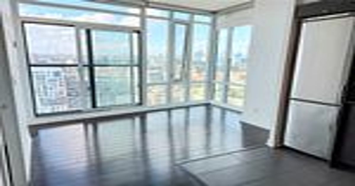 170 Fort York Boulevard Toronto