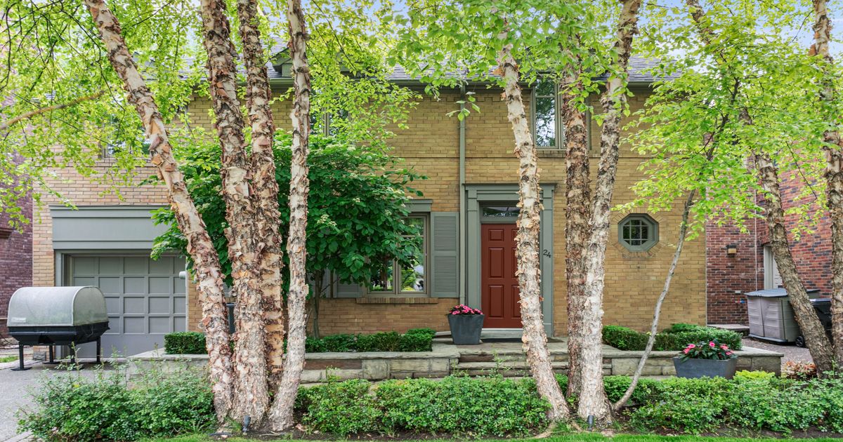 24 Heather Road Toronto