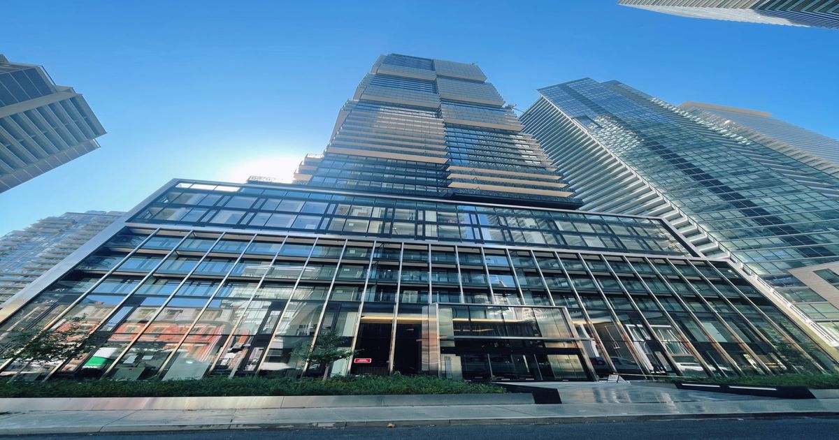 55 Charles Street E Toronto