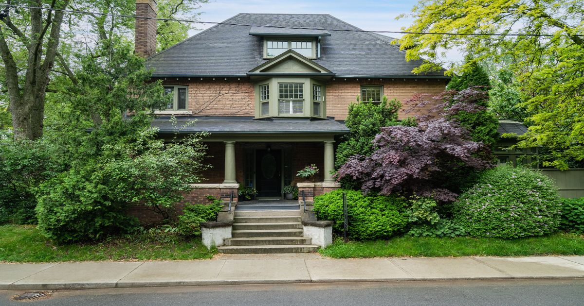 57 Castle Frank Road Toronto