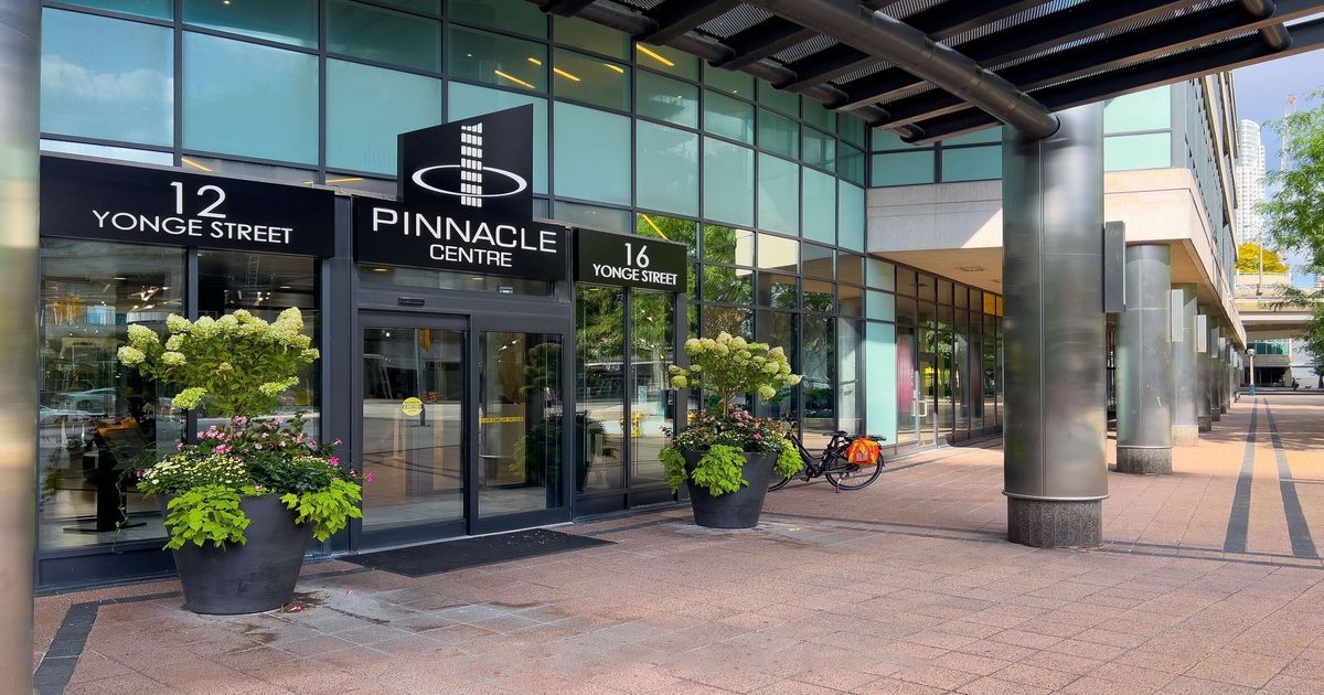 16 Yonge Street Toronto