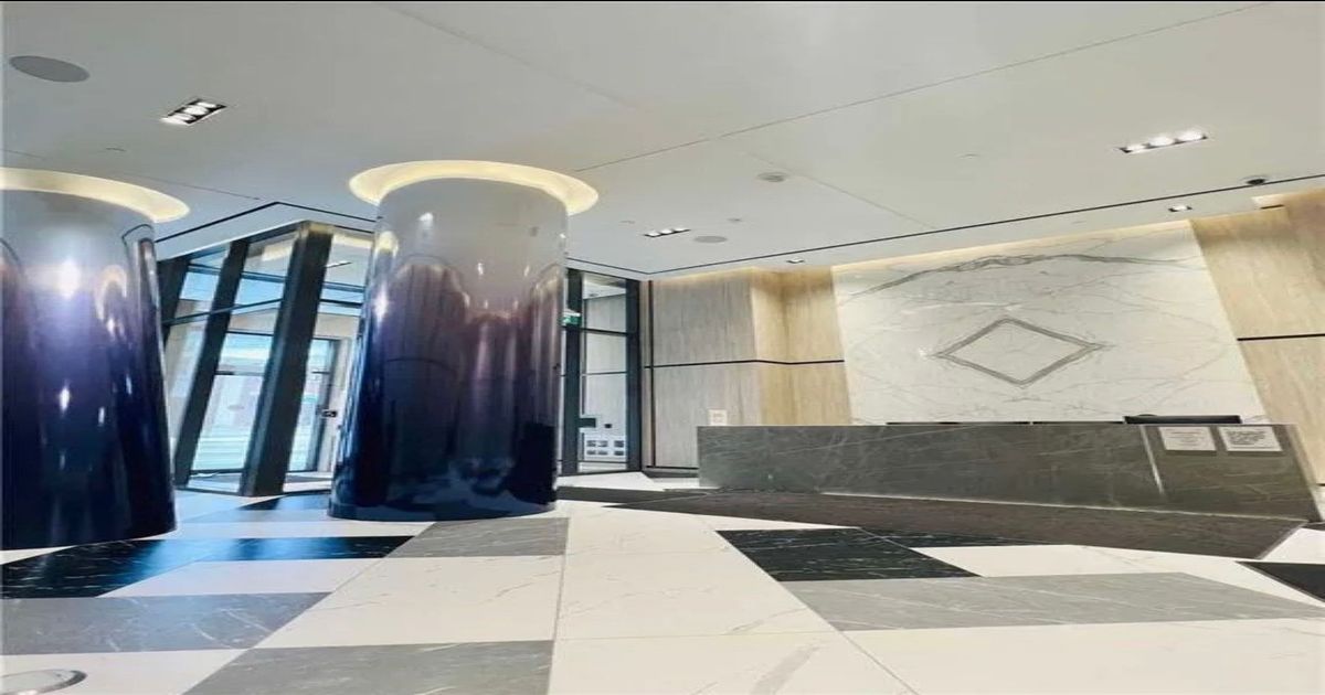 395 Bloor Street E Toronto