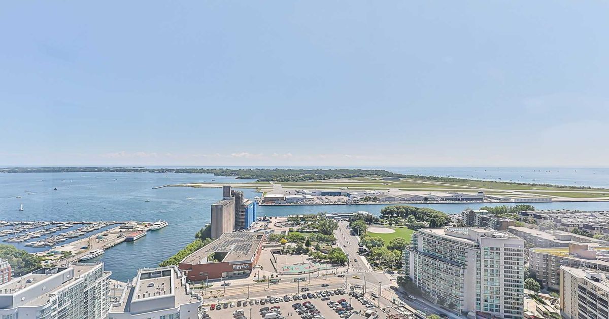17 Bathurst Street Toronto