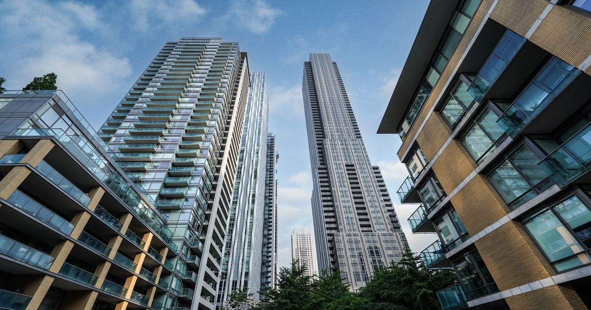 18 Yorkville Avenue Toronto