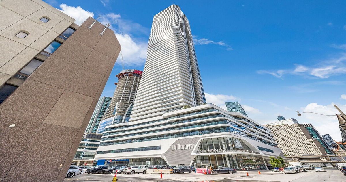 28 Freeland Street Toronto