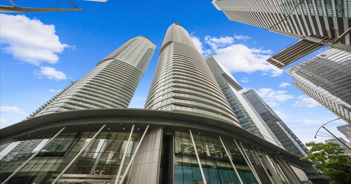 14 York Street Toronto
