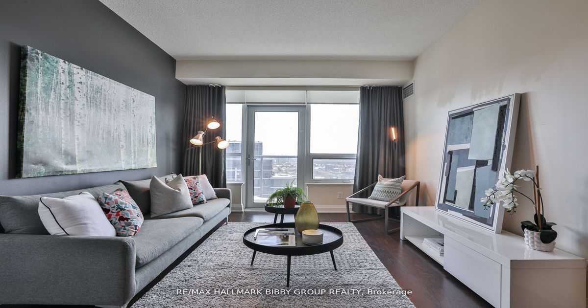 2 Anndale Drive Toronto