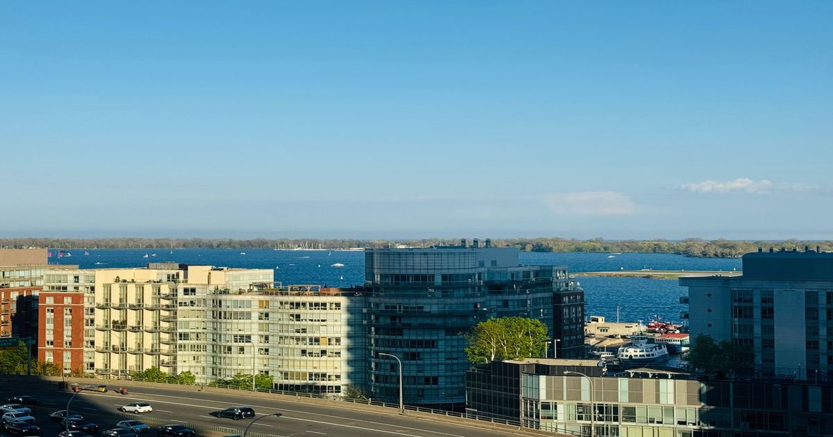 70 Queens Wharf Road Toronto
