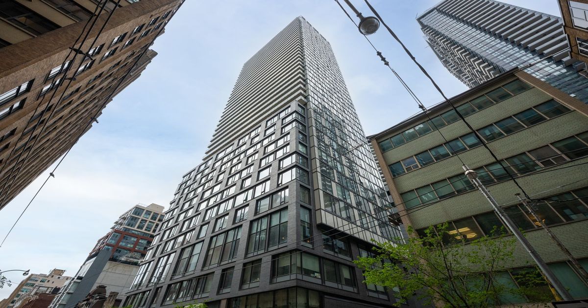 101 Peter Street Toronto