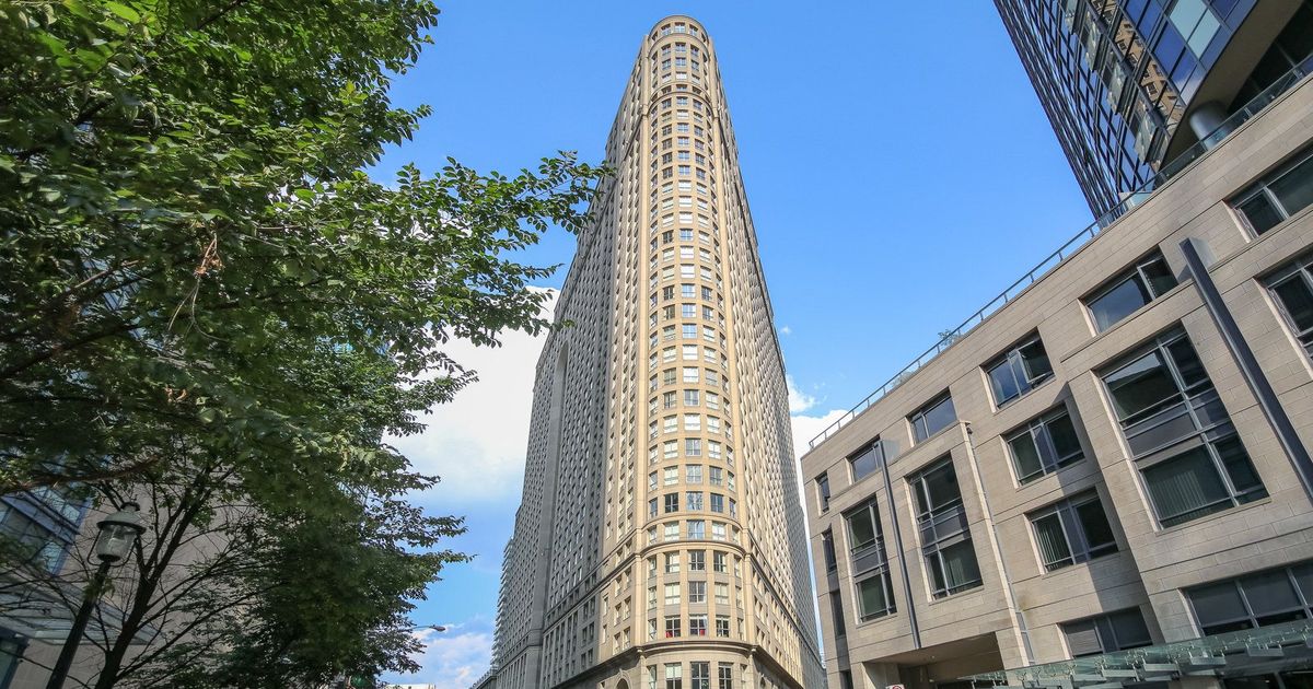 25 The Esplanade N/A Toronto