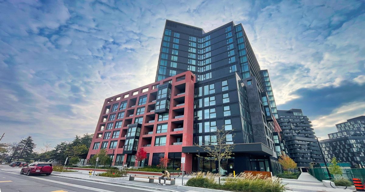 8 Tippett Road Toronto