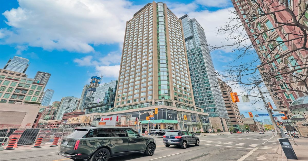 155 Yorkville Avenue Toronto