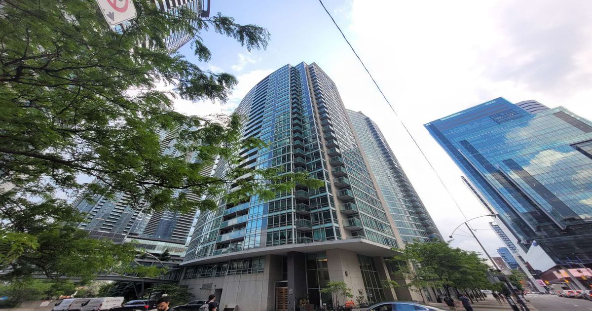 397 Front Street West N/A Toronto