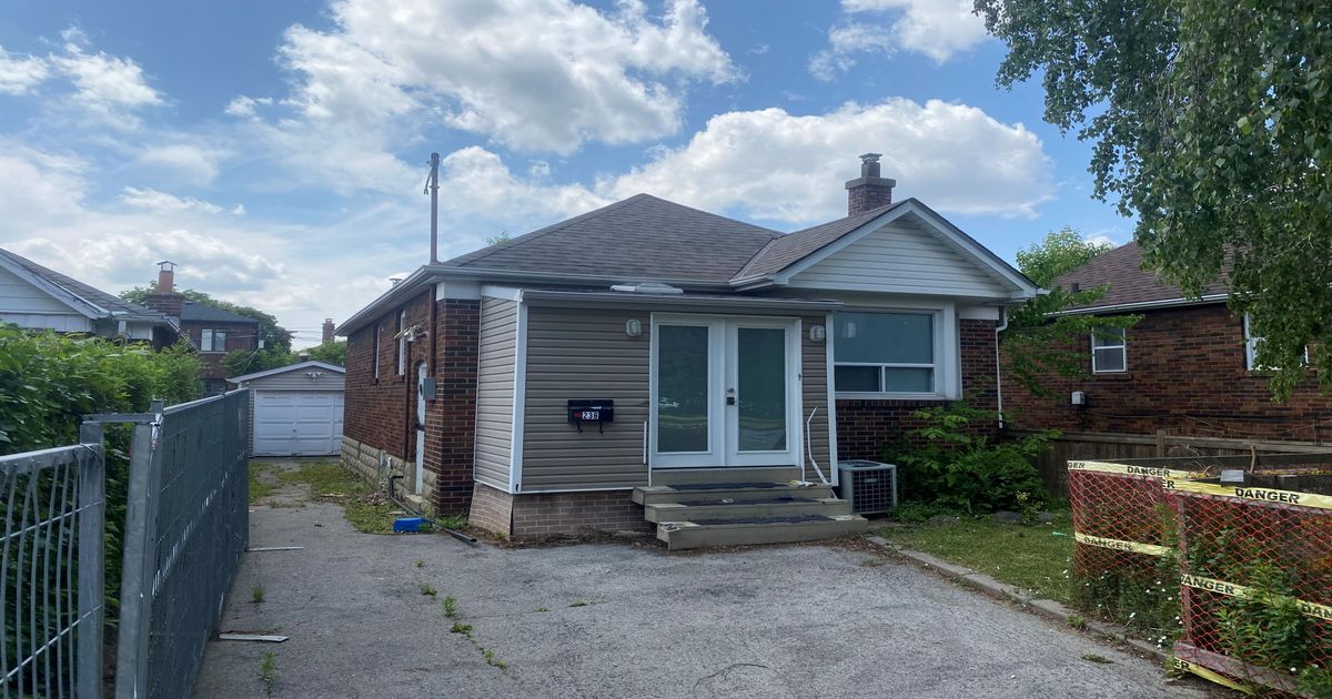 236 Cedric Avenue Toronto