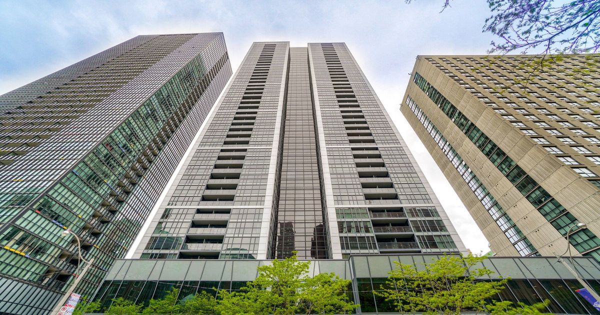 28 Ted Rogers Way Toronto