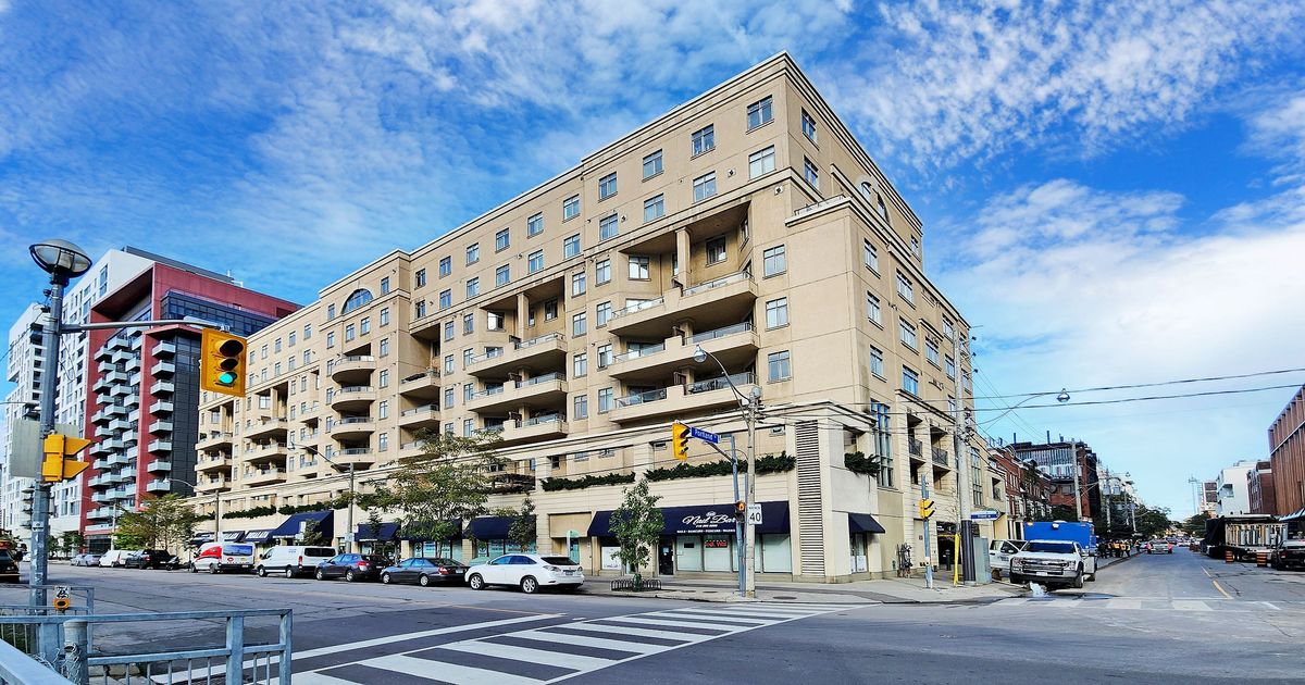 550 Front Street W Toronto