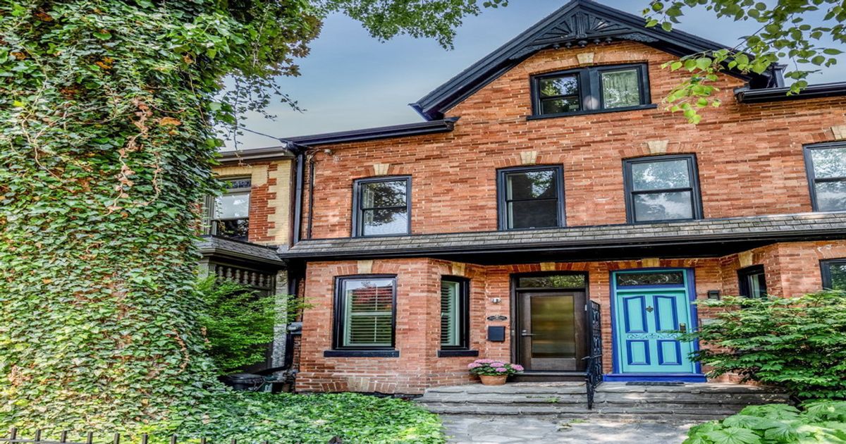 122 Spruce Street Toronto