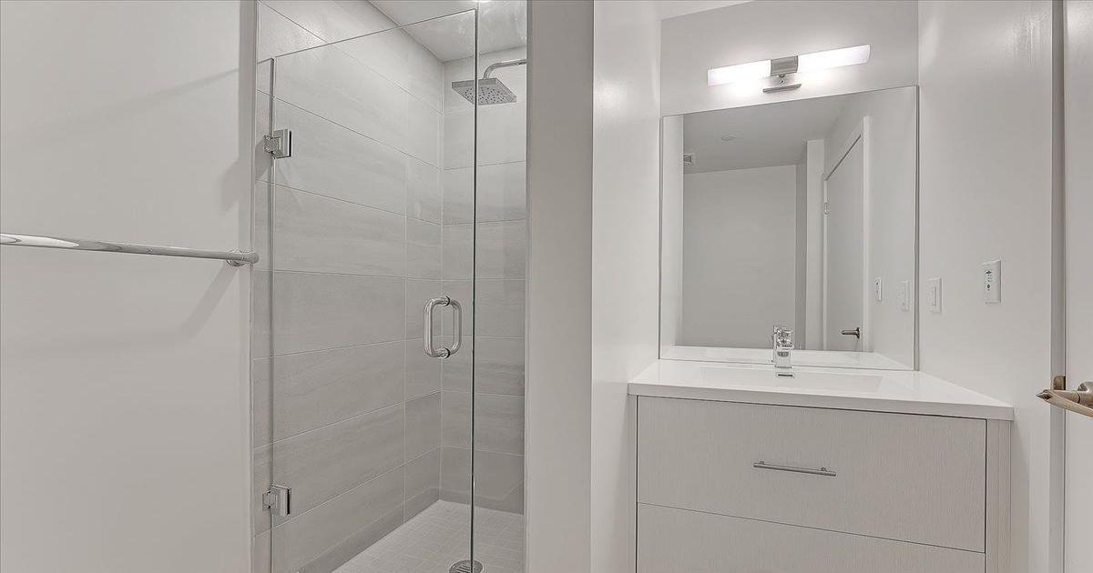 188 Fairview Mall Drive Toronto
