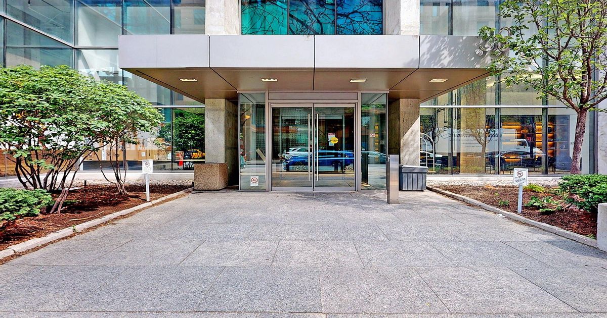 38 Grenville Street Toronto
