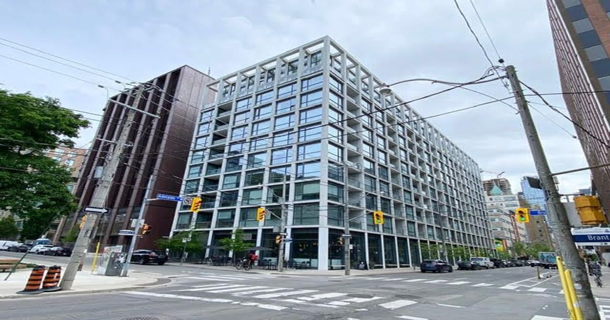 39 Brant Street Toronto