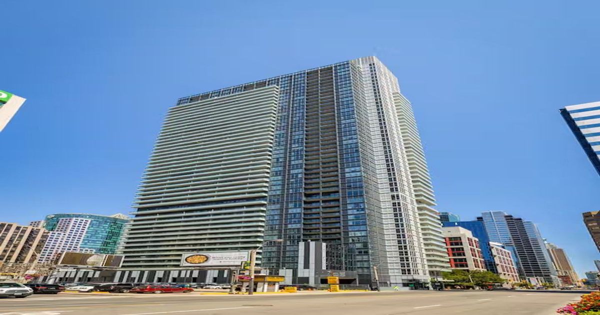 300 Front Street W Toronto