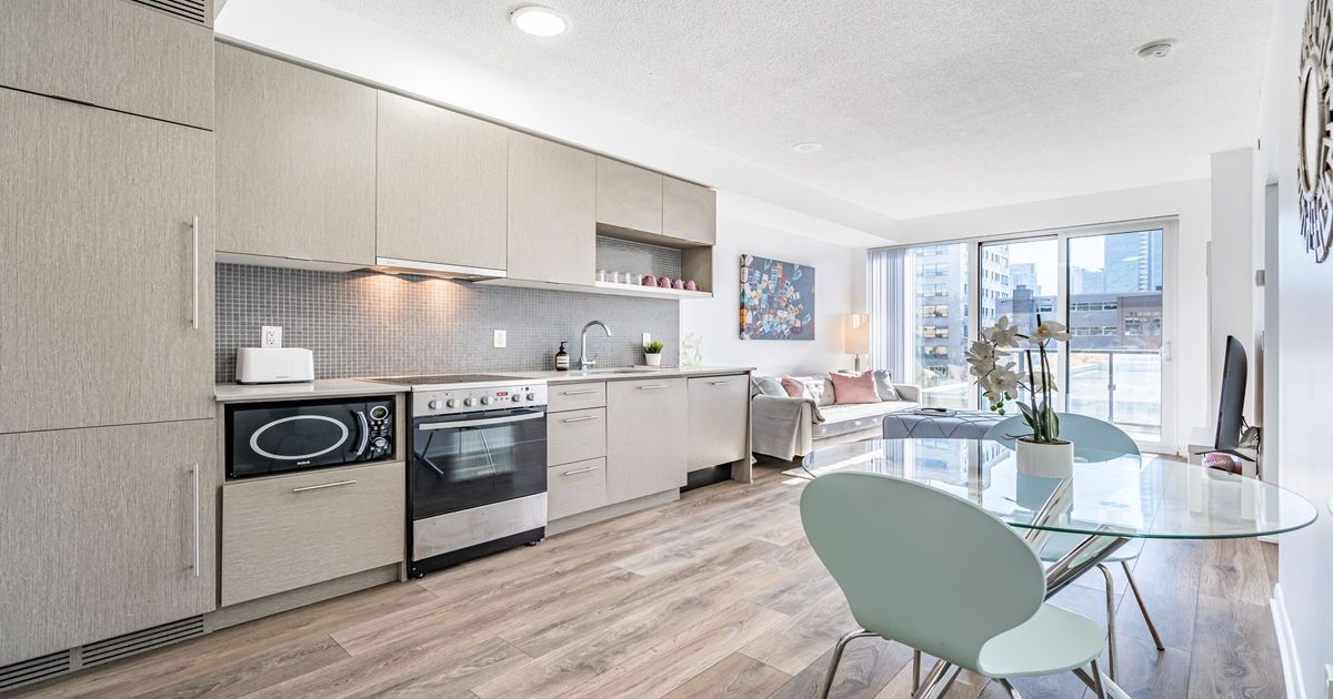 435 Richmond Street W Toronto