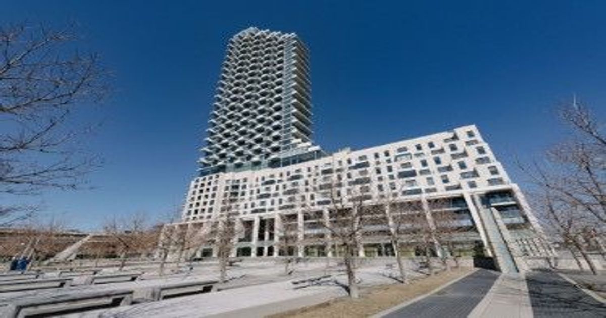 190 Queens Quay E Toronto