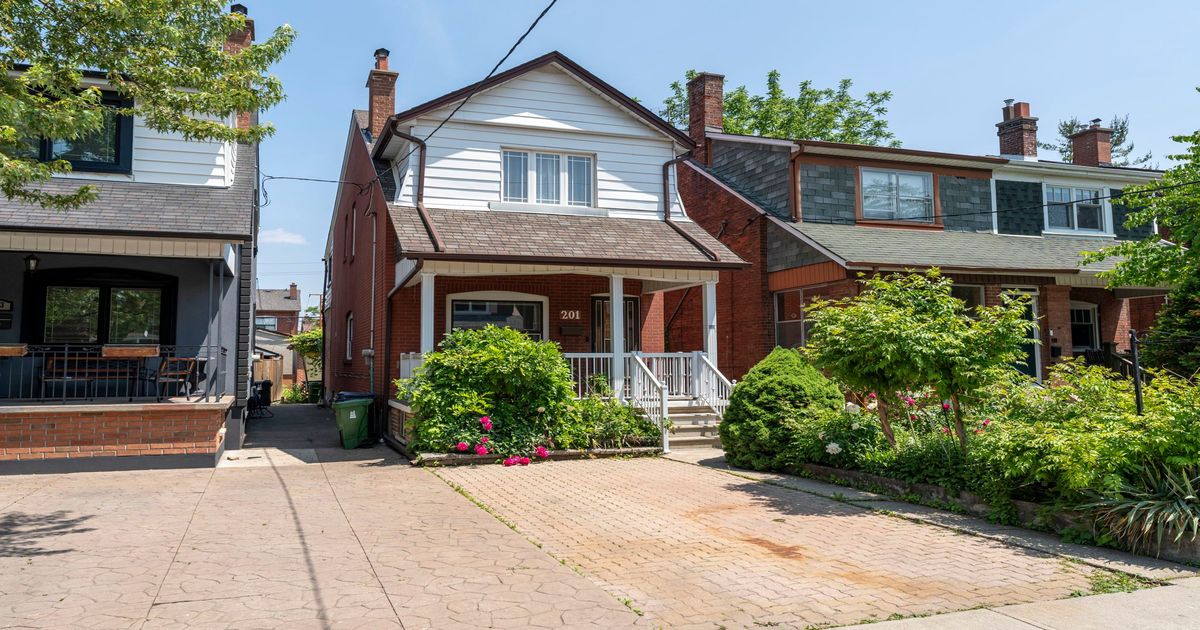 201 Westmount Avenue Toronto