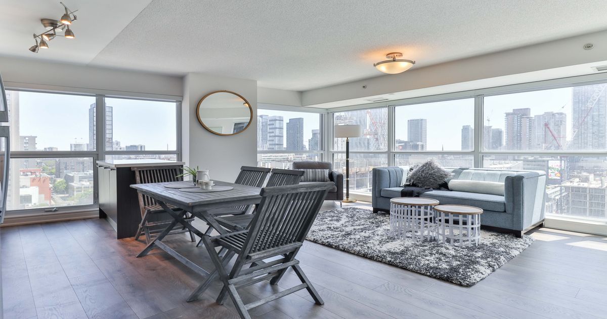 386 Yonge Street Toronto