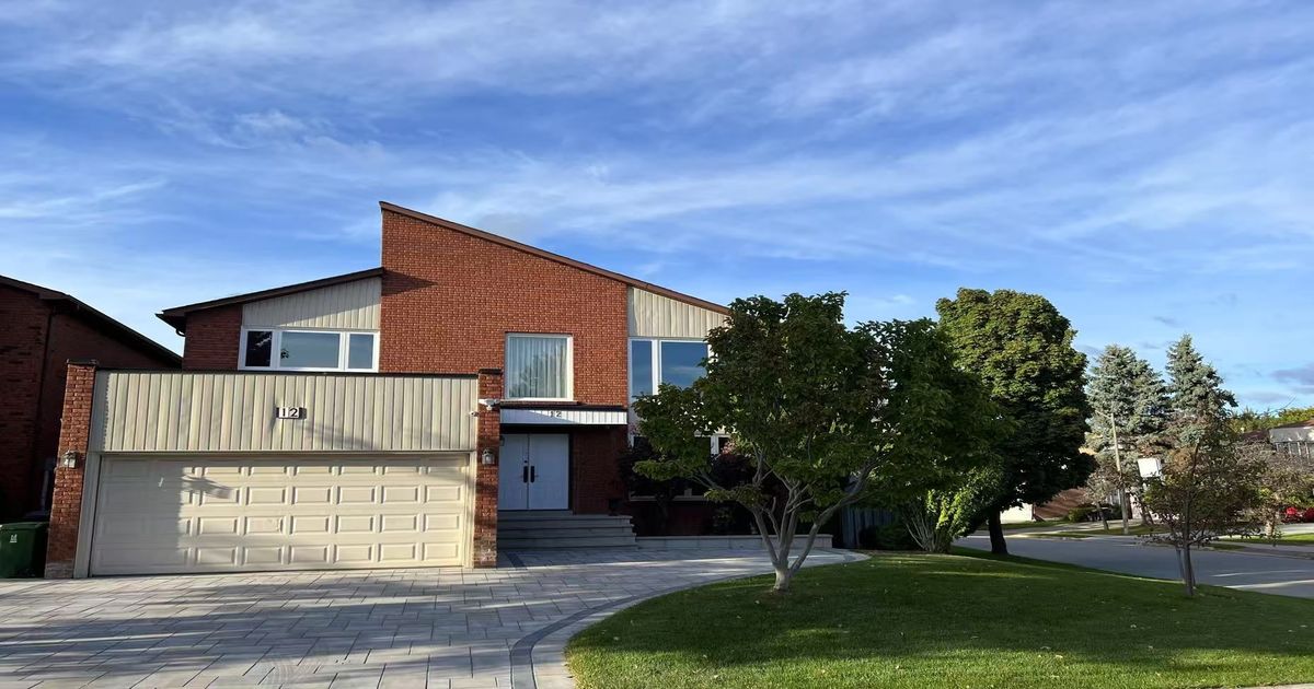 12 Clarinda Drive Toronto