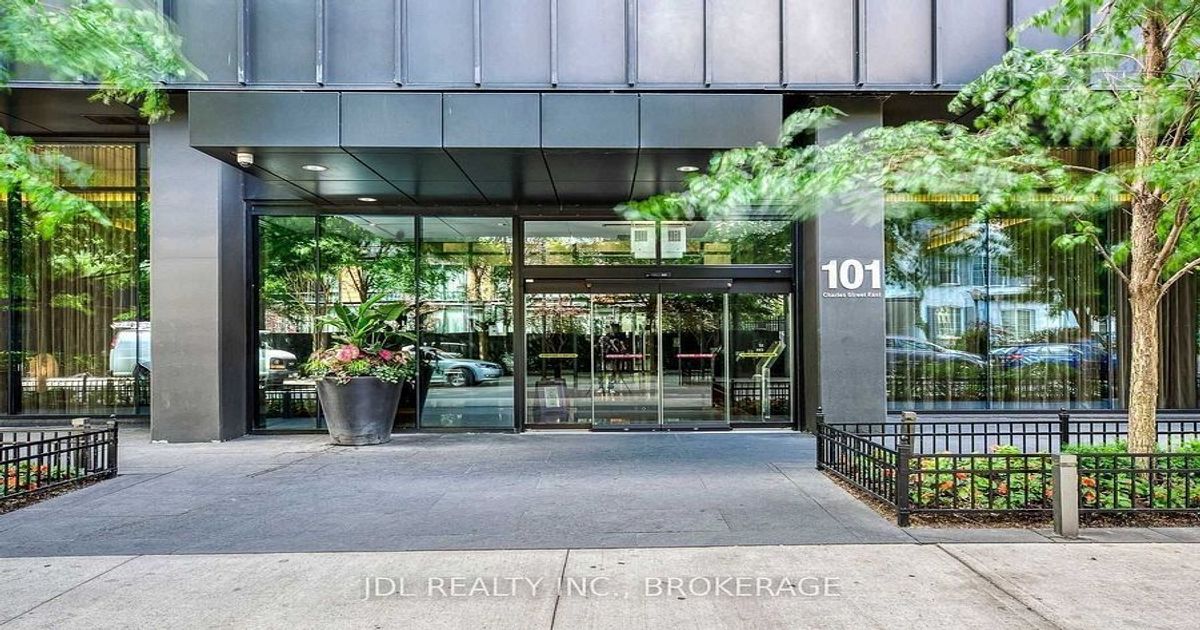 101 Charles Street E Toronto