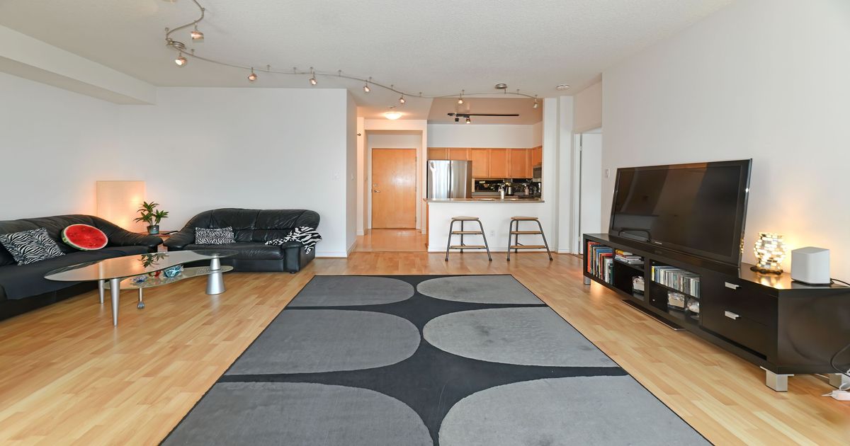 600 Queens Quay N/A W Toronto