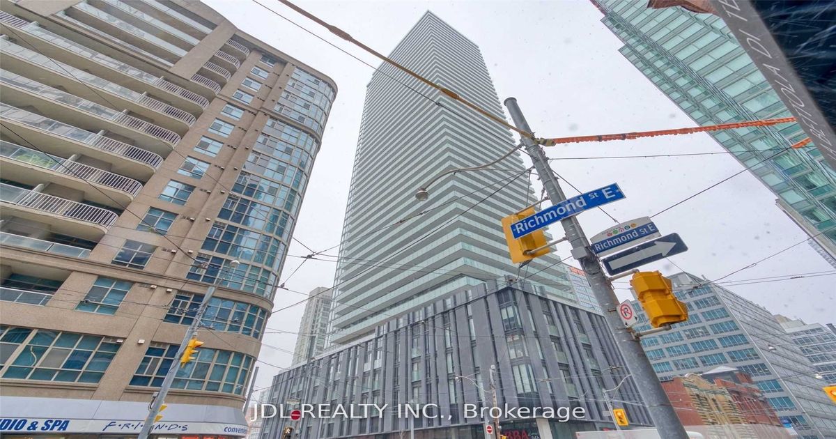 25 Richmond Street E Toronto