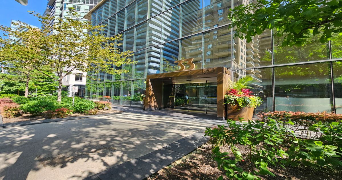 33 Charles Street E Toronto