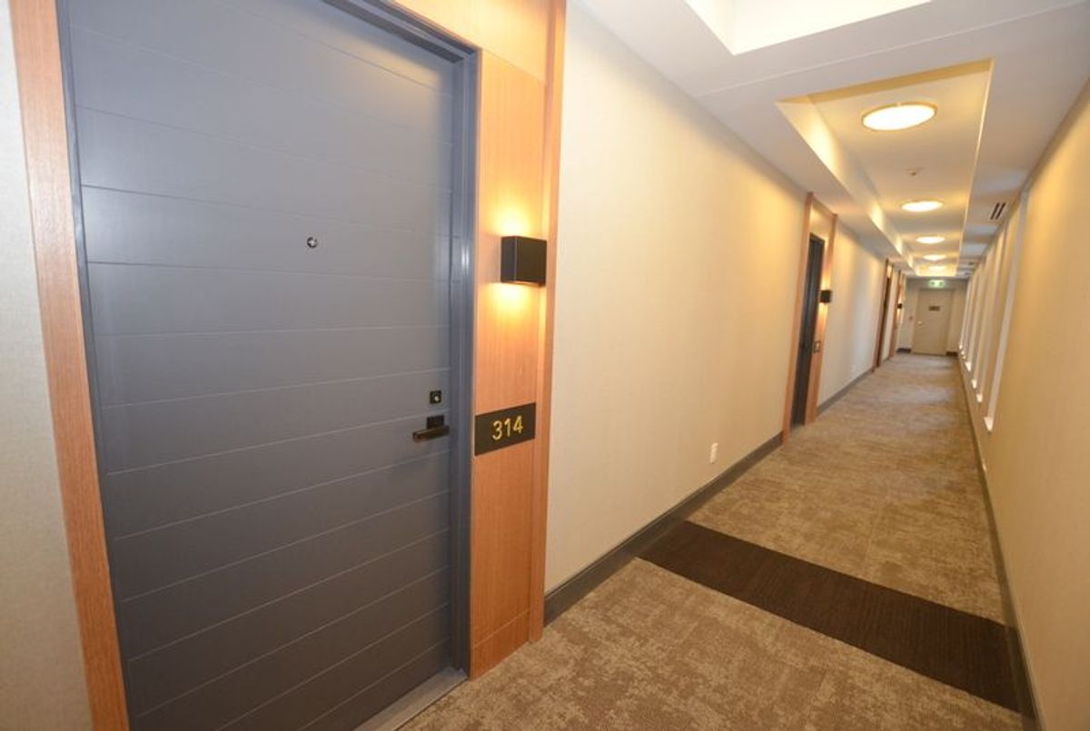 img-gallery