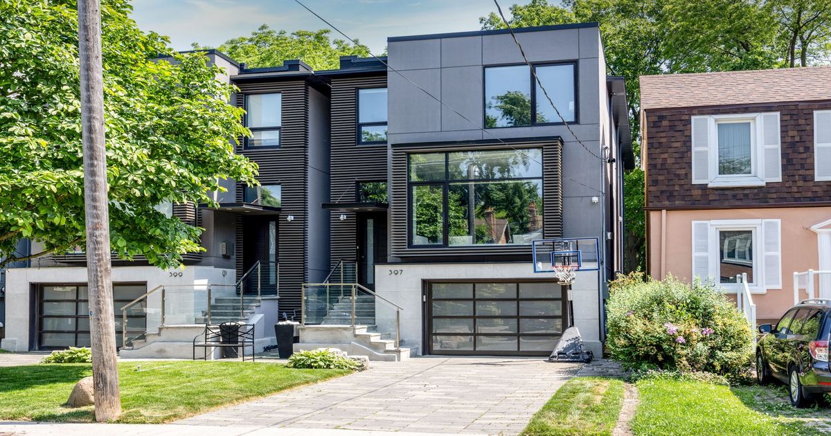 397 Soudan Avenue Toronto