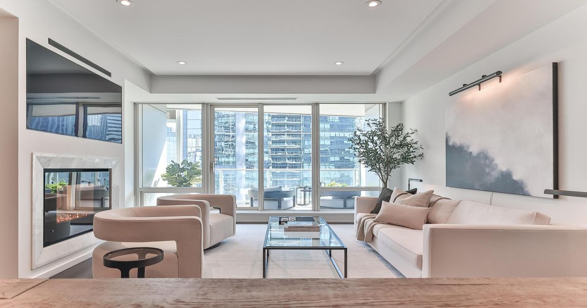 180 University Avenue Toronto