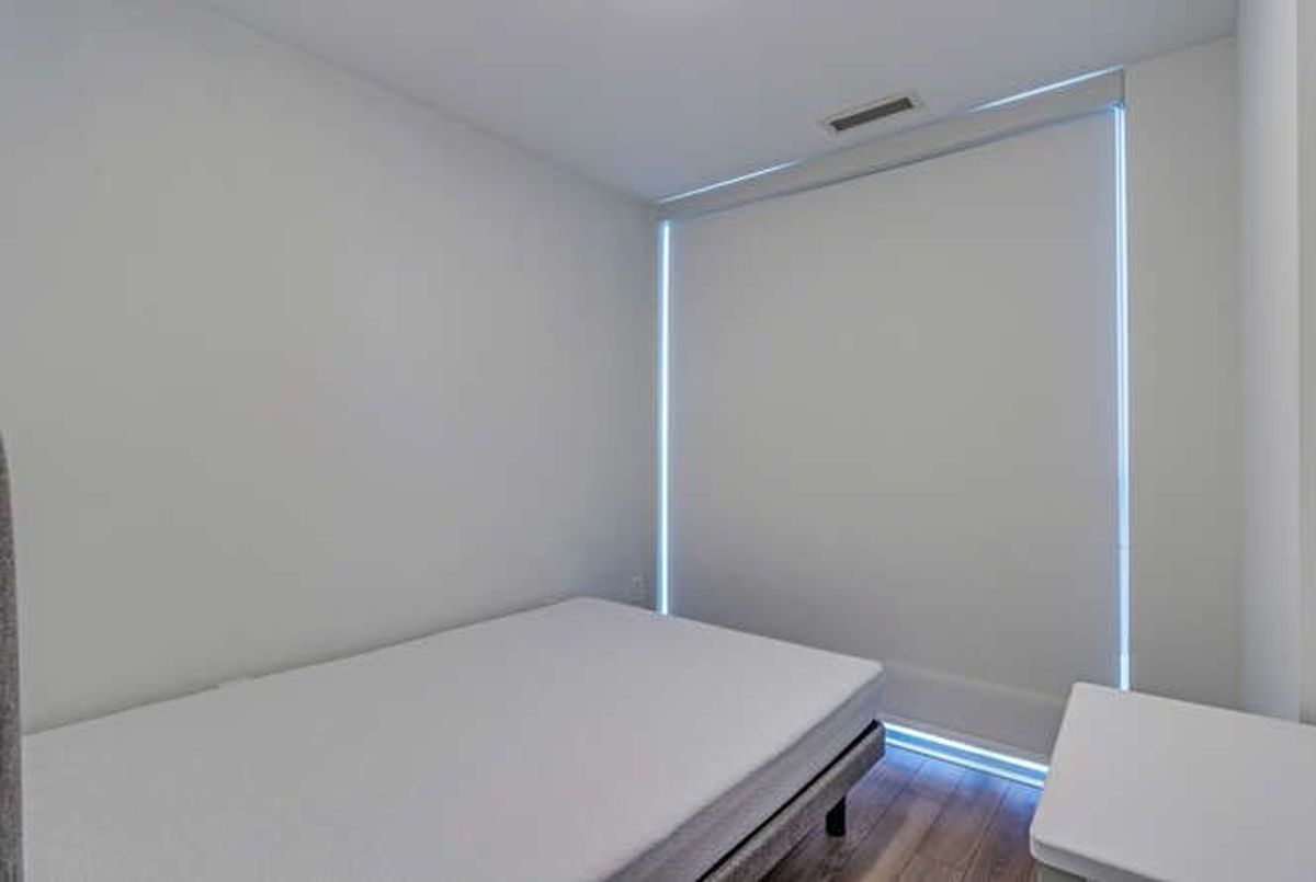 img-gallery