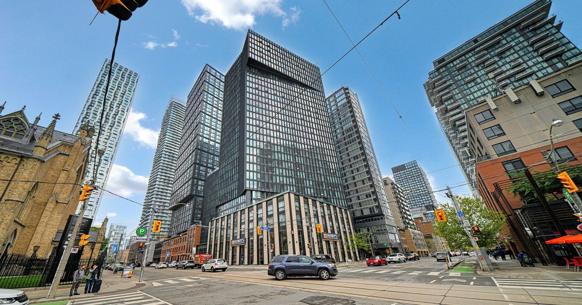 60 Shuter Street Toronto